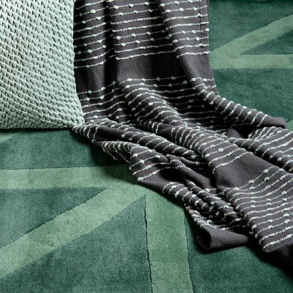 Покрывало из хлопка серого цвета с декоративной строчкой из коллекции Ethnic 180х250 см