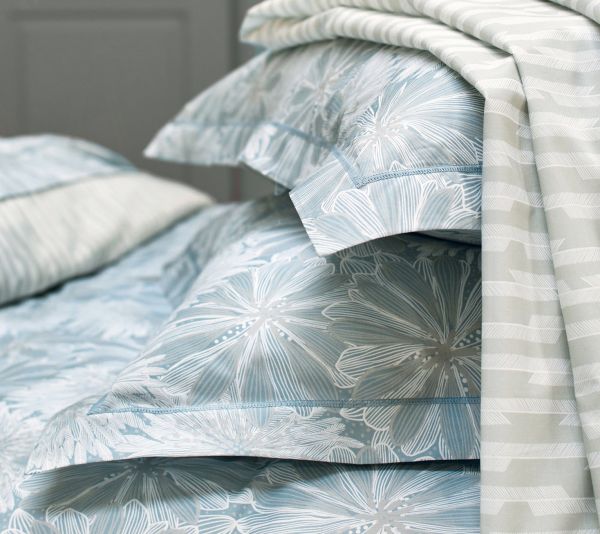 Постельное бельё SERENITE bleu ciel пододеяльник 200х220 простынь 280х320 наволочка 50х75*2шт