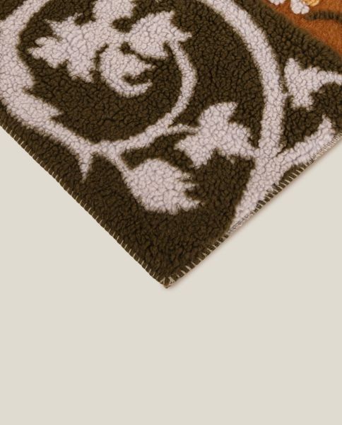Плед ORIENTAL DAISY 150x190 см шерсть 55% полиэстер 45%, 1070г FRATI HOME

