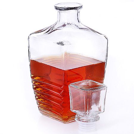 Графин LORAINE 800 мл прозрачный