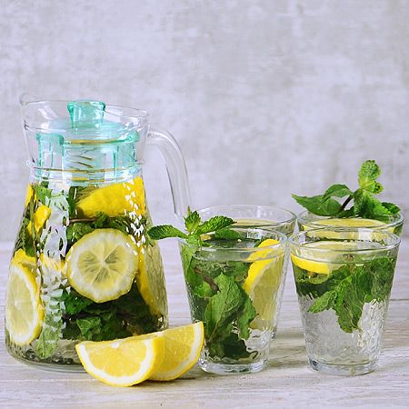 Набор Кувшин 1,2л и 4 стакана 250 мл