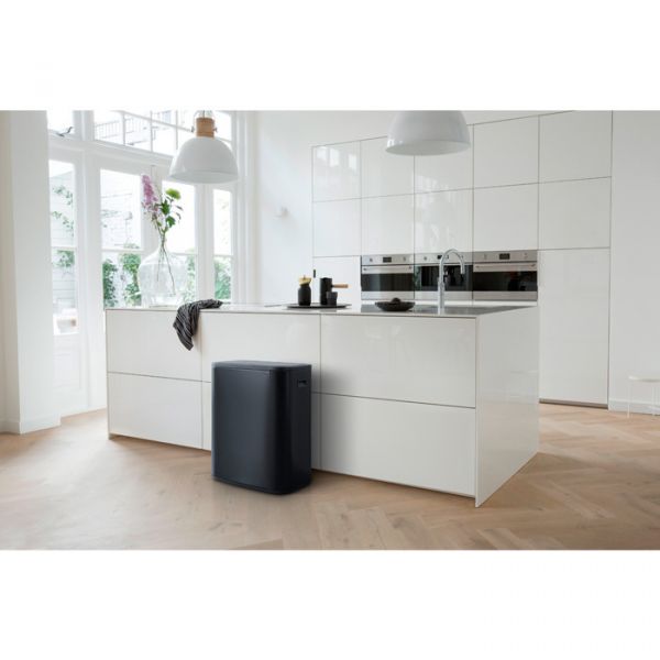 Мусорный бак Brabantia BO TOUCH BIN 2x30 л цвет черный матовый 