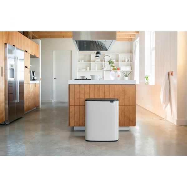 Мусорный бак Brabantia BO TOUCH BIN 2x30 л цвет белый 