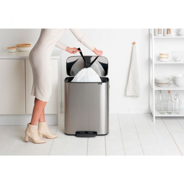 Мусорный бак Brabantia BO PEDAL BIN 60 л цвет стальной матовый 