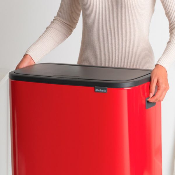 Мусорный бак Brabantia BO TOUCH BIN 60 л цвет пламенно-красный 