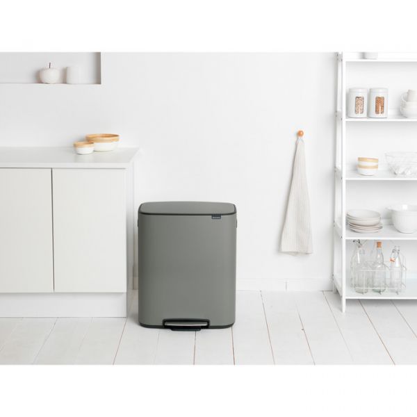 Мусорный бак Brabantia Bo с педалью 2 x 30 л 