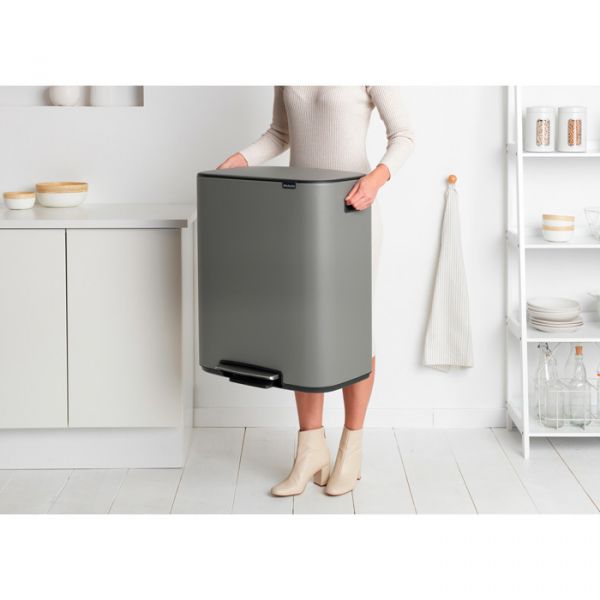 Мусорный бак Brabantia Bo с педалью 2 x 30 л 