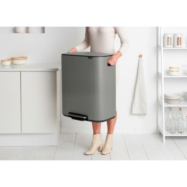 Мусорный бак Brabantia BO PEDAL BIN 60 л цвет минерально-серый 