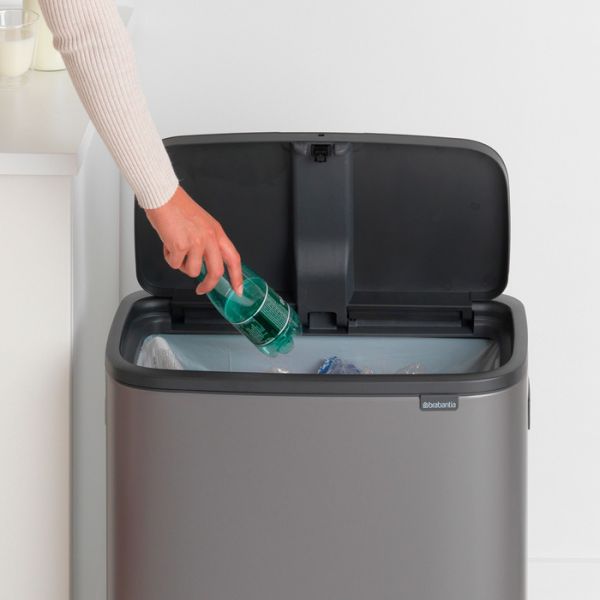 Мусорный бак Brabantia BO TOUCH BIN 60 л цвет платиновый 