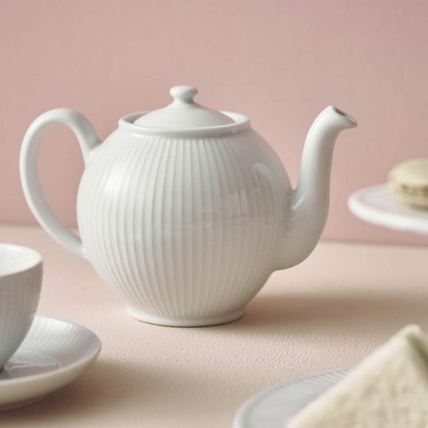 Сервиз чайный на 6 персон 15 предметов белый фарфор PILLIVUYT Plisse 