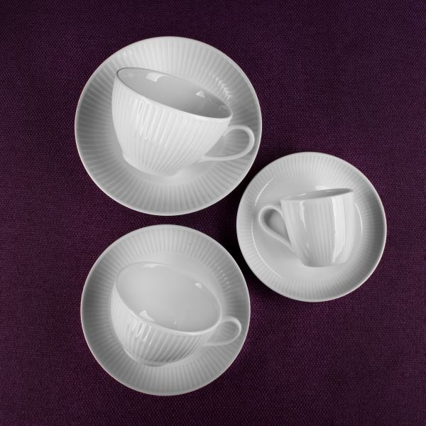 Чашка с блюдцем 180 мл белый фарфор PILLIVUYT Plisse 