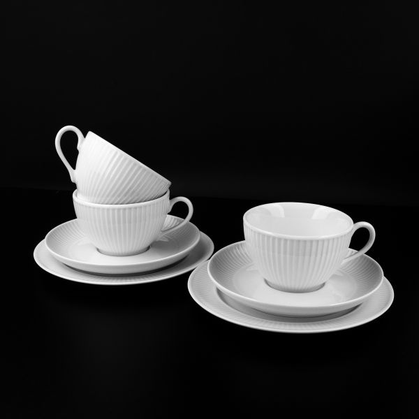 Сервиз чайный на 6 персон 15 предметов белый фарфор PILLIVUYT Plisse 