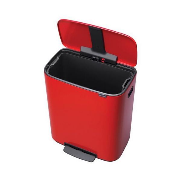 Мусорный бак Brabantia BO PEDAL BIN 60 л цвет пламенно-красный 
