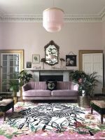 Zebra Waltz PinkКовер 250х250 ручной тафтинг, шерсть +тенсель, высота ворса 13 мм