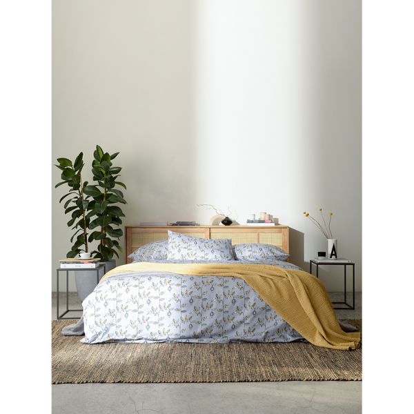 Комплект постельного белья из сатина с принтом 'Ягоды тайги' из коллекции russian north 200х220 см