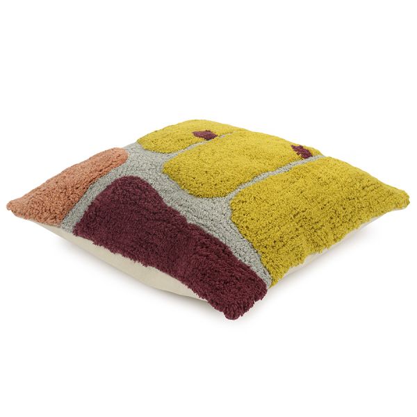 Чехол на подушку с рисунком tea plantation горчичного цвета из коллекции terra, 45х45 см