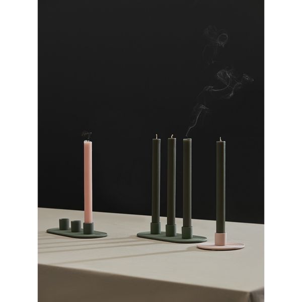 Набор из двух свечей бежево-розового цвета из коллекции edge, 24,5 см Tkano