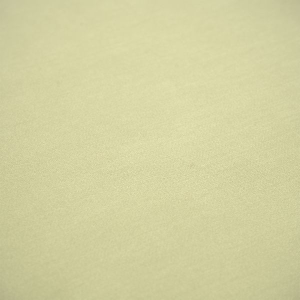 Простыня на резинке из сатина цвета шалфея с брашинг-эффектом из коллекции essential Tkano