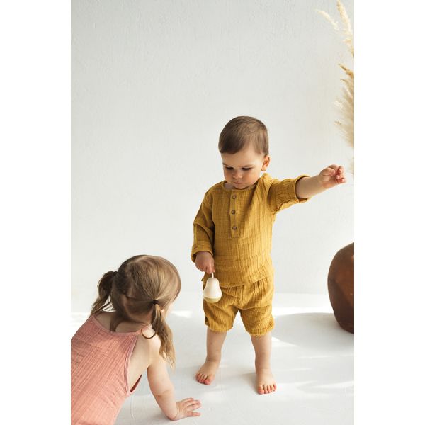 Шорты из хлопкового муслина горчичного цвета из коллекции essential 18-24m