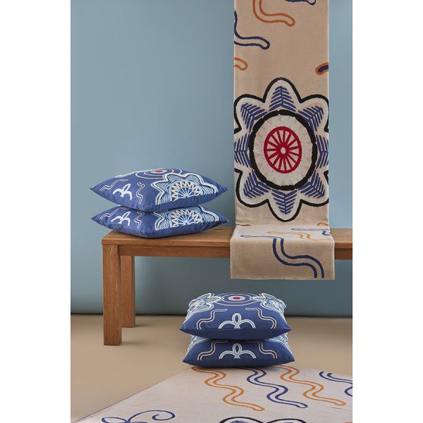 Подушка декоративная по мотивам эвенских орнаментов из коллекции cultural heritage, 45х45 см Tkano