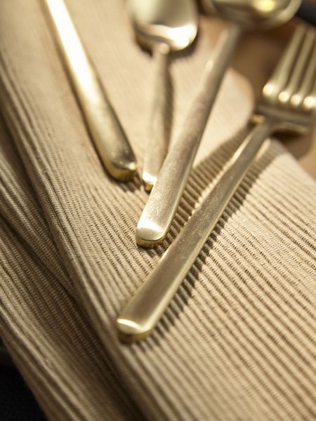 Набор столовых приборов pure на 6 персон, 24 предмета, золотистые матовые Liberty Jones