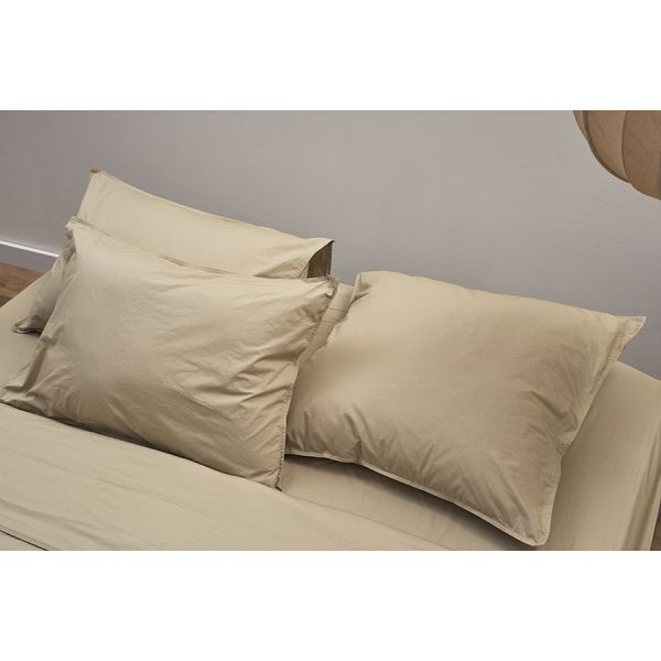 Простыня на резинке из стираного перкаля бежево-серого цвета из коллекции essential, 180х200х30 см Tkano