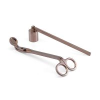 Набор аксессуаров для свечей дымчато-коричневого цвета из коллекции essential Tkano