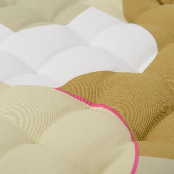 Подушка на стул из хлопка горчичного цвета с авторским принтом из коллекции freak fruit