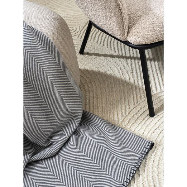 Плед из шерсти мериноса серого цвета из коллекции essential, 130х180 см Tkano