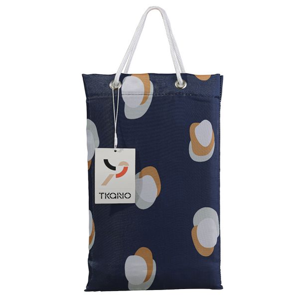 Штора для ванной темно-синего цвета с принтом sun spots  из коллекции wild