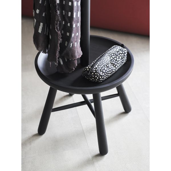 Вешалка напольная droppe, черная Latitude