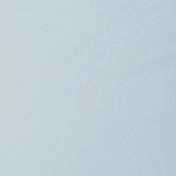 Простыня на резинке небесно-голубого цвета из органического стираного хлопка из коллекции essential