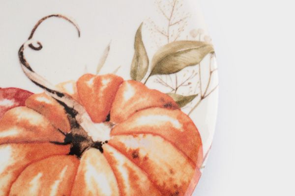 Подставка под кружку 11 см, круглая, керамика/пробка, белая, Тыквы, Light pumpkin ANNA LAFARG