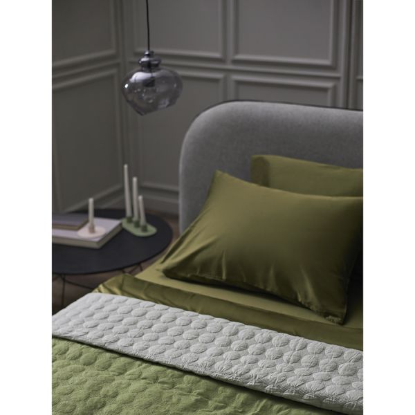 Простыня из премиального сатина оливкового цвета из коллекции essential, 240х270 см Tkano