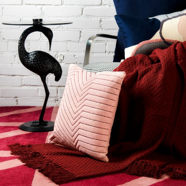 Подушка декоративная cтеганая из хлопка цвета пыльной розы из коллекции ethnic, 45х45 см Tkano