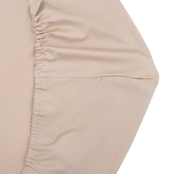 Простыня на резинке из сатина бежевого цвета из коллекции essential