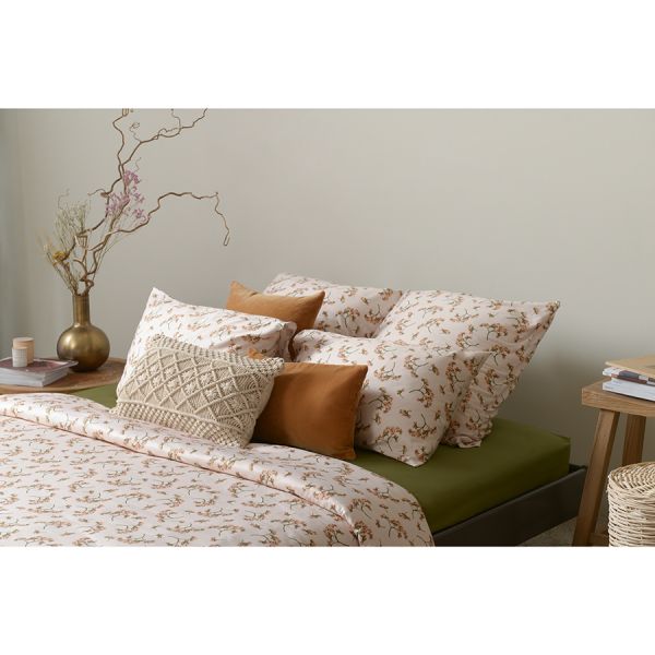 Чехол на подушку из хлопкового бархата коричневого цвета из коллекции essential 45х45 см