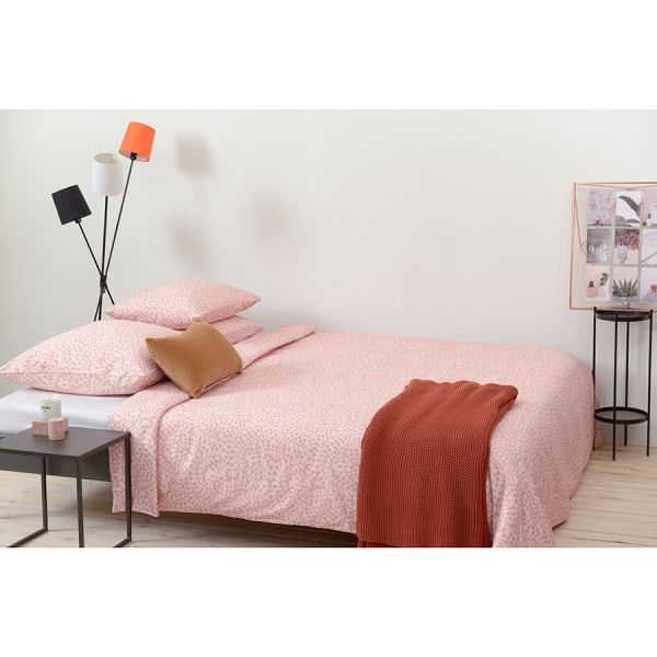 Набор из двух наволочек розового цвета с принтом Спелая смородина из коллекции scandinavian touch 50х70 см