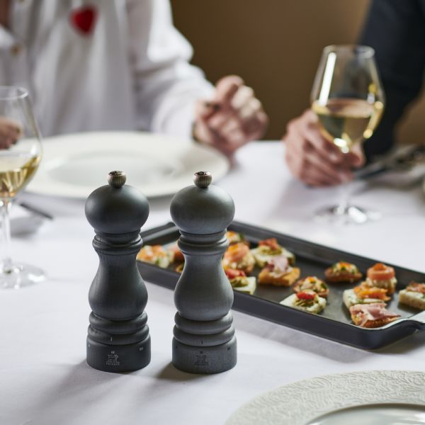 Набор подарочный GRAPHITE LIGHT: Мельница для перца и мельница для соли, цвет графит, 18 см, Paris U'Select Peugeot