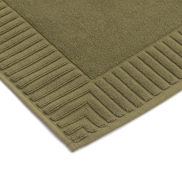 Коврик для ванной с фактурным бортиком оливкового цвета из коллекции essential, 50х80 см Tkano