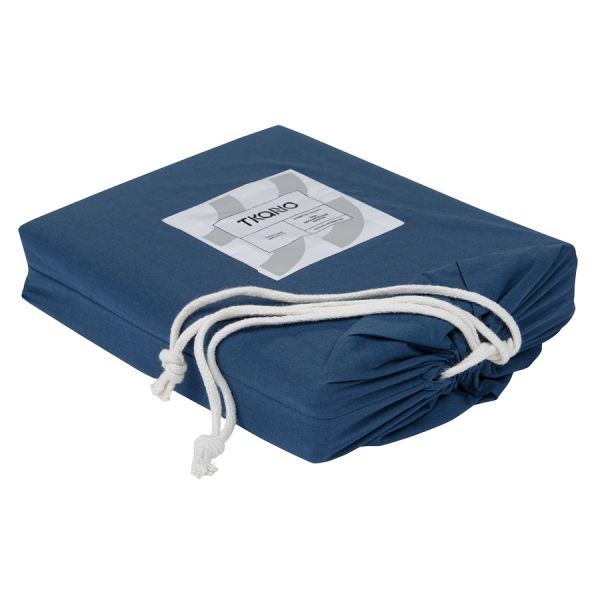 Простыня темно-синего цвета из органического стираного хлопка из коллекции essential, 240х270 см Tkano