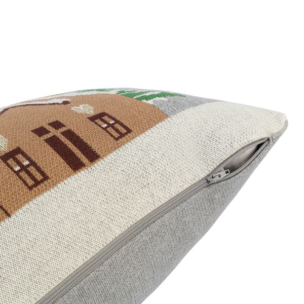 Подушка вязаная с новогодним рисунком christmas village из коллекции new year essential, 40x60 см Tkano
