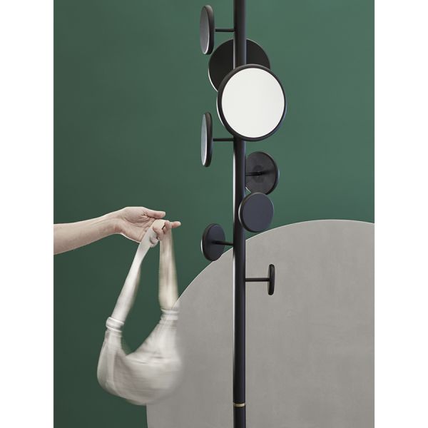 Вешалка напольная lingon, черная Latitude