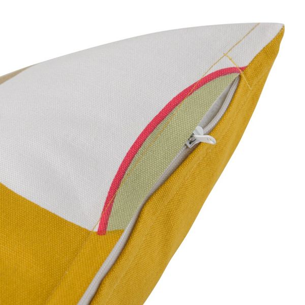 Подушка декоративная из хлопка горчичного цвета с авторским принтом из коллекции freak fruit