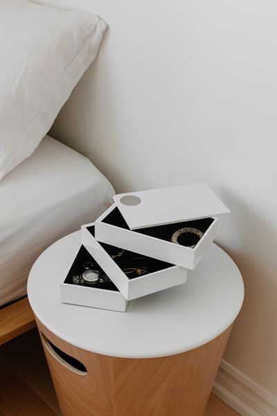 Шкатулка Spindle белая