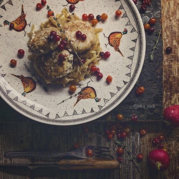 Набор 12 предметов: 4 тарелки 26см, 4 тарелки 20см, 4 пиалы 20см 