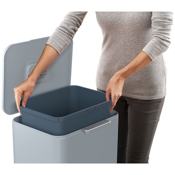 Контейнер для мусора с двумя баками Totem Max Sky 60 л Joseph Joseph