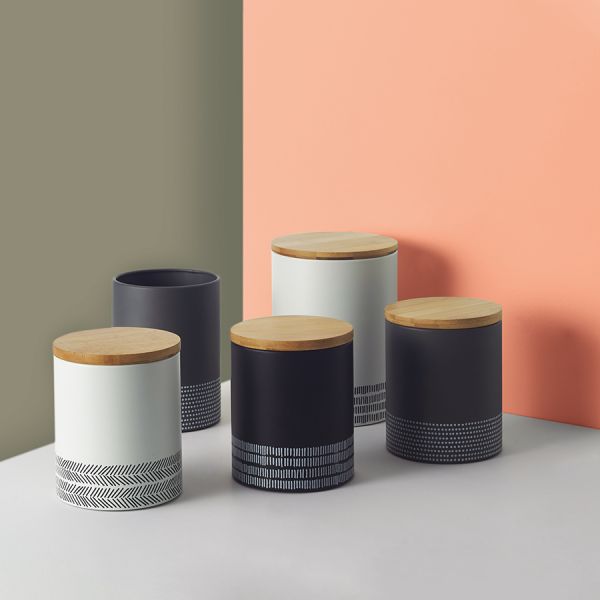 Емкость для хранения monochrome средняя белая  1 л