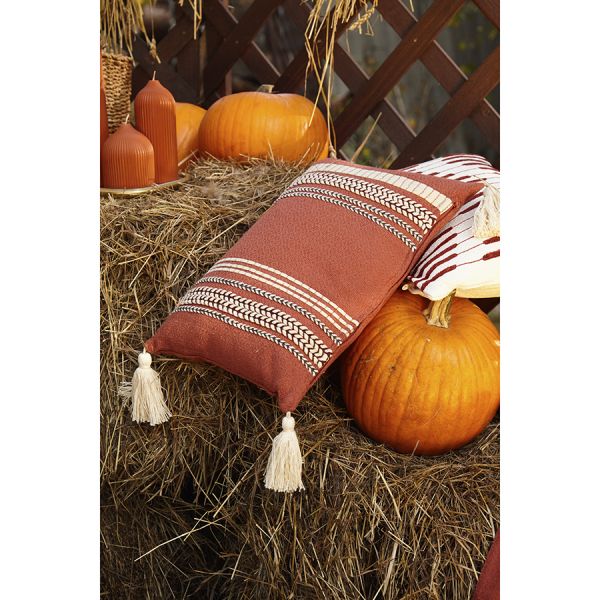 Подушка декоративная с вышивкой braids из коллекции ethnic 30х45 см Tkano