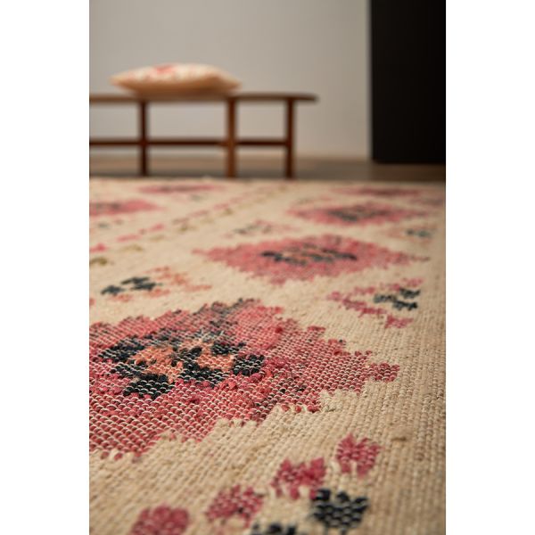 Ковер из шерсти по мотивам башкирских орнаментов из коллекции cultural heritage, 120х180 см Tkano